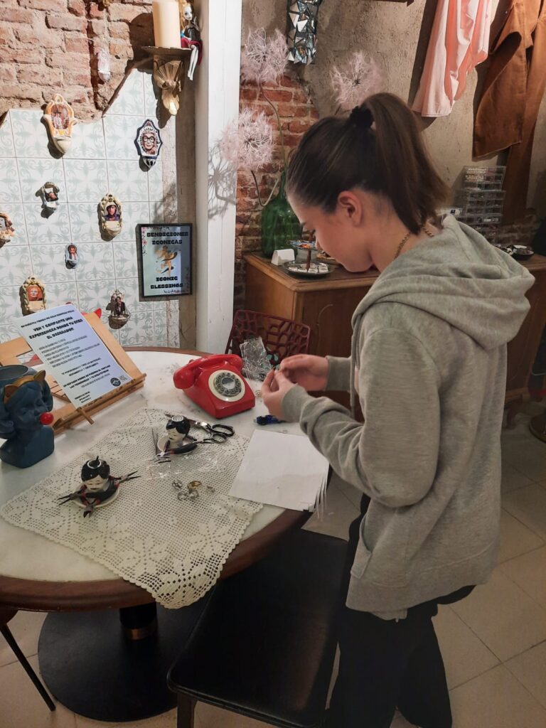 Photographie des élèves du lycée professionnel Sacré Cœur en stage à Madrid