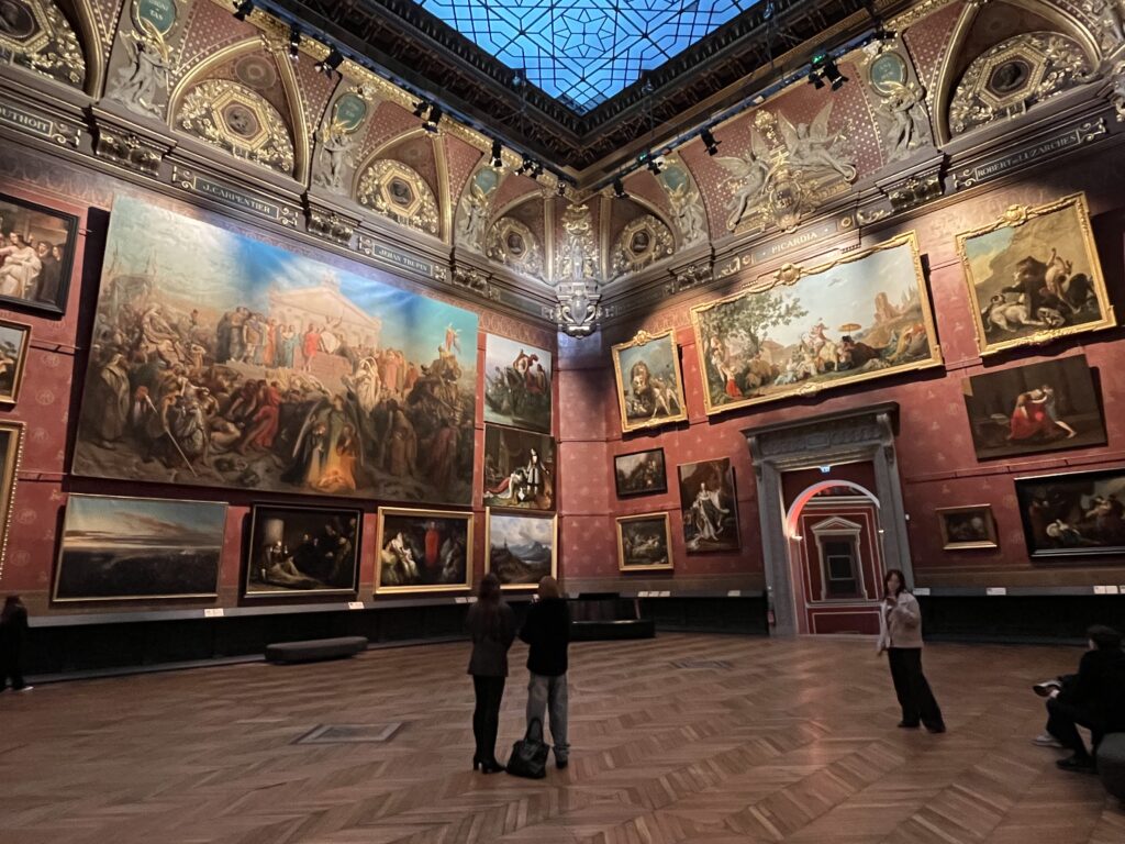 Élèves du lycée Sacré Cœur en exploration artistique au musée de Picardie et à Paris