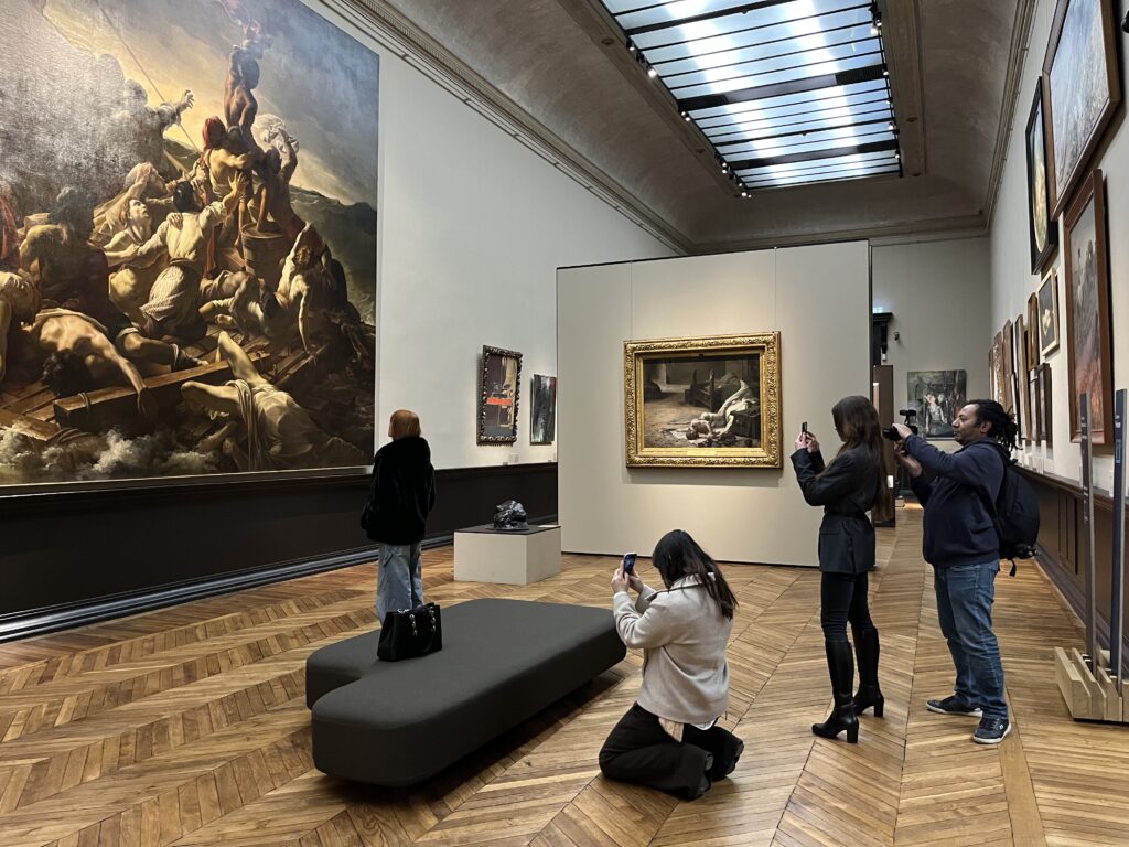 Élèves du lycée Sacré Cœur en exploration artistique au musée de Picardie et à Paris