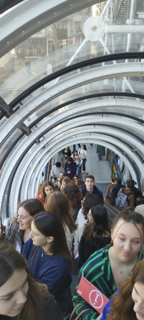 Élèves du lycée Sacré Cœur en exploration artistique au musée de Picardie et à Paris