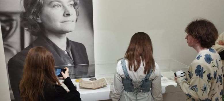 Élèves du lycée Sacré Cœur en exploration artistique au musée de Picardie et à Paris
